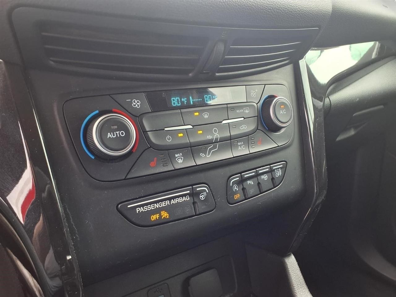 Ford Escape Titanium 4WD 2019