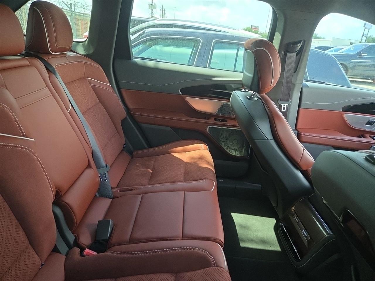 Lincoln Nautilus Black Label 2024