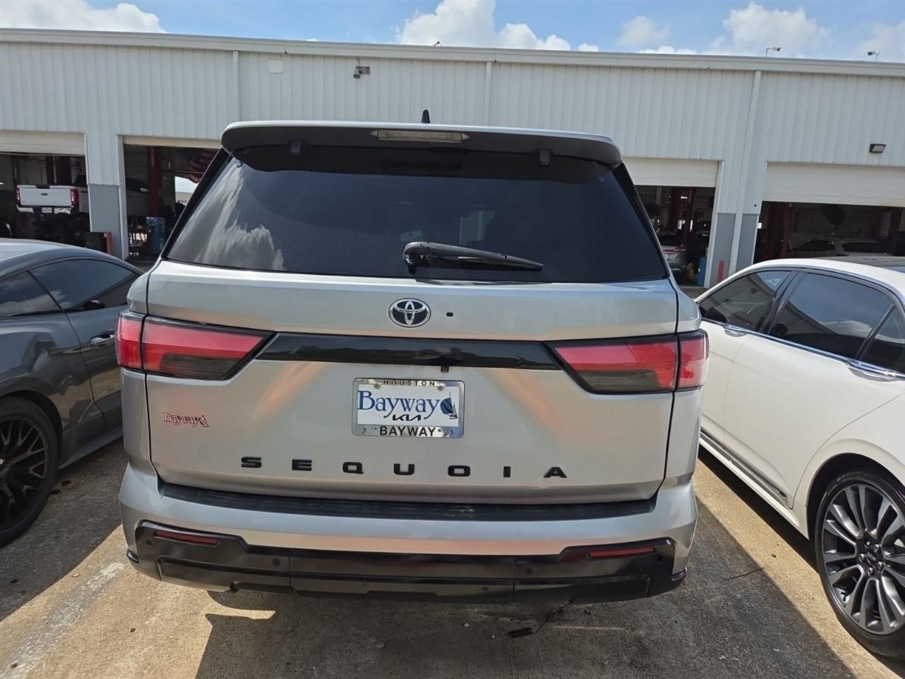 Toyota Sequoia TRD Pro 4WD 2023