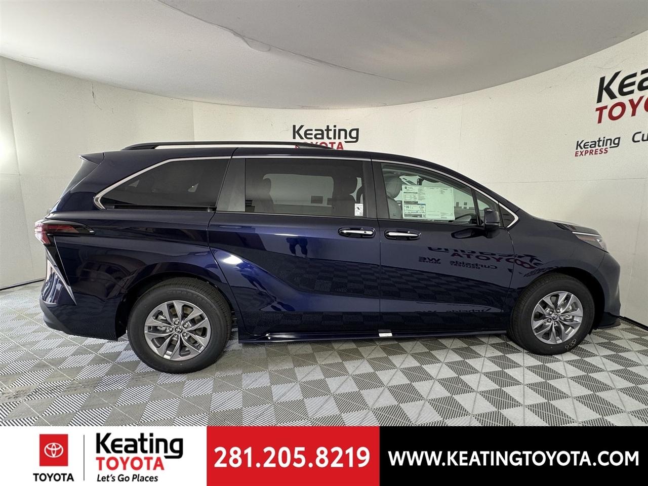 Toyota Sienna XLE 7-Passenger 2026