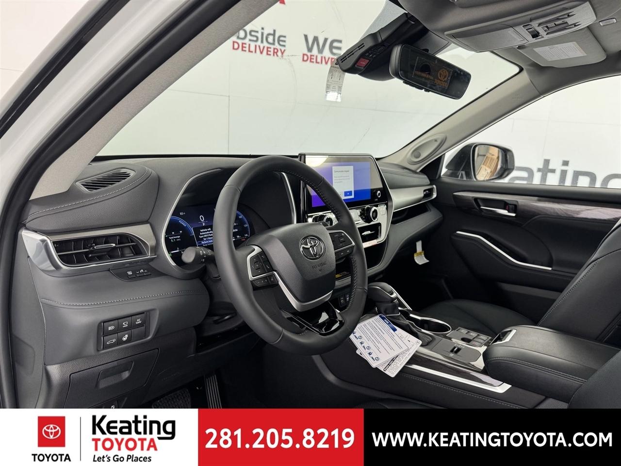 Toyota Highlander Hybrid Limited AWD 2026