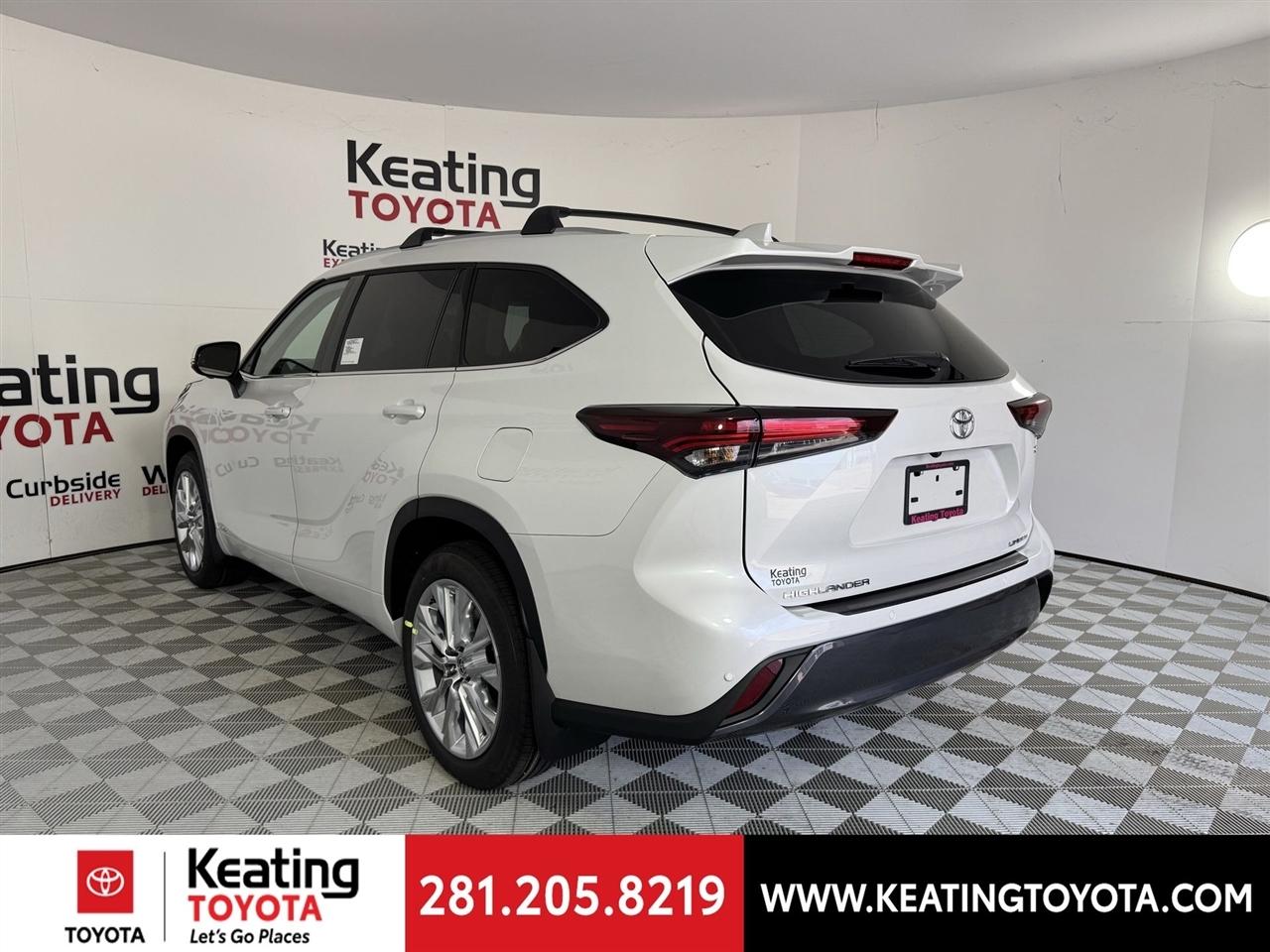 Toyota Highlander Hybrid Limited AWD 2026