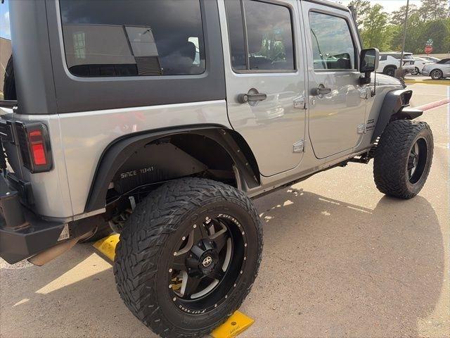 Jeep Wrangler Unlimited Sport 4WD 2014