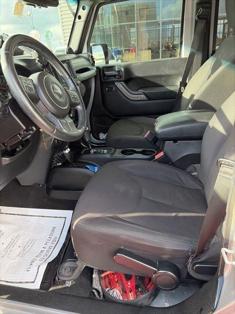 Jeep Wrangler Unlimited Sport 4WD 2014