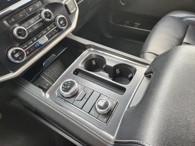 Ford Expedition  2024