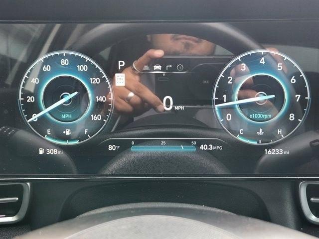 Hyundai Elantra SEL Convenience 2025