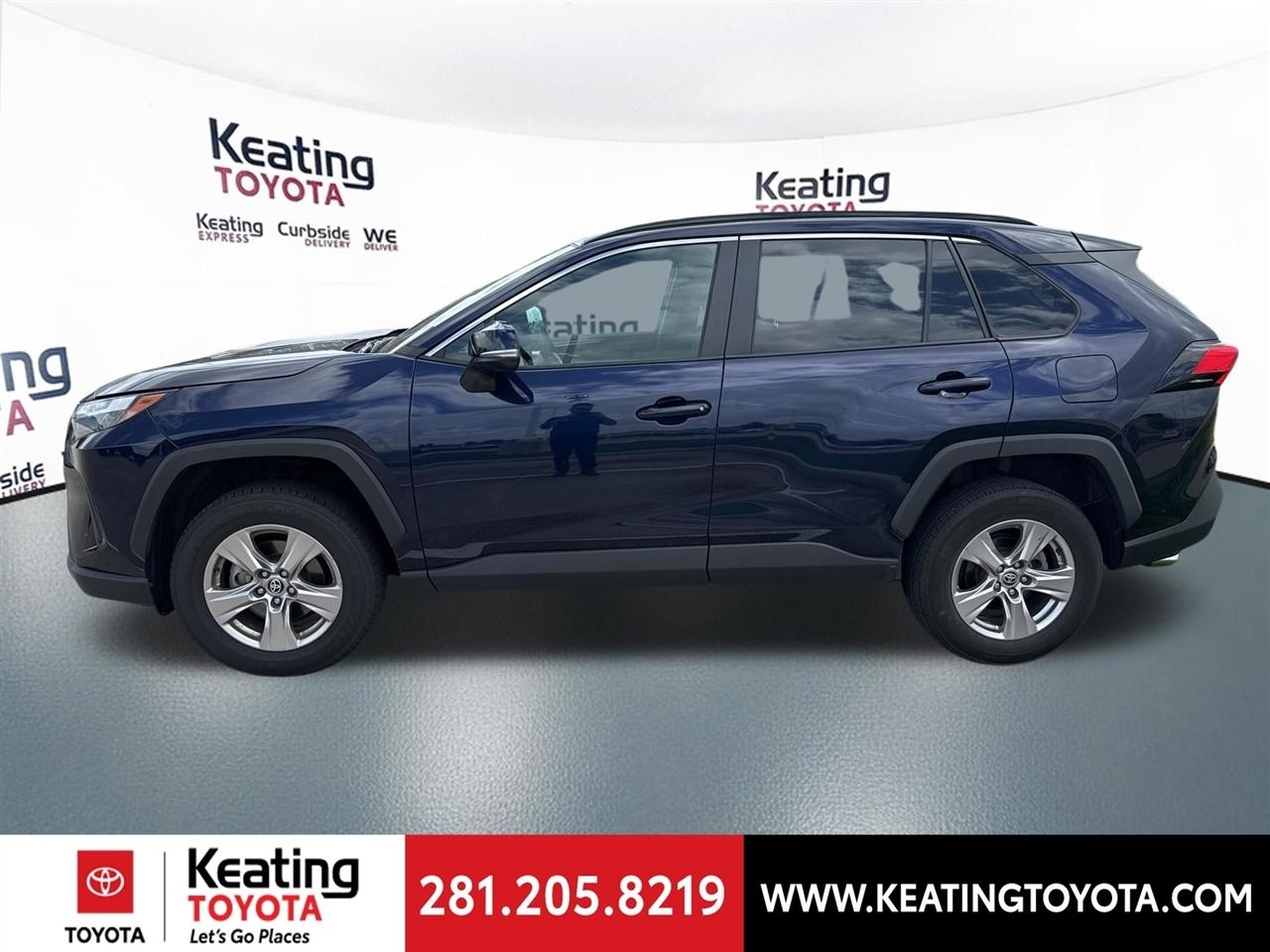 Toyota RAV4 XLE 2024