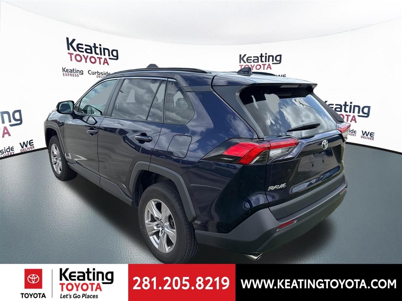 Toyota RAV4 XLE 2024