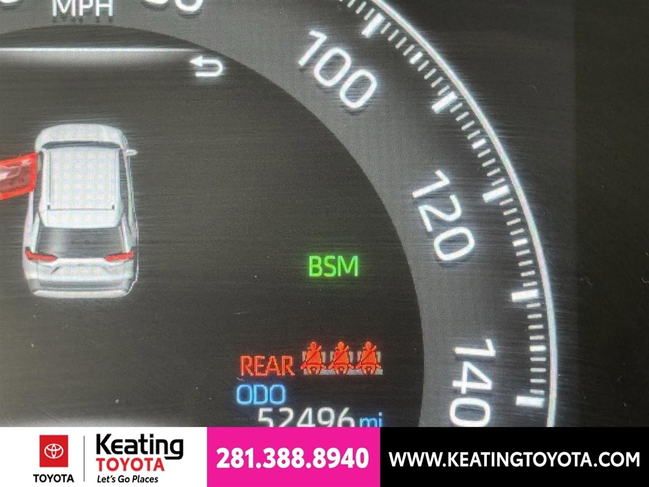Toyota RAV4 XLE 2024