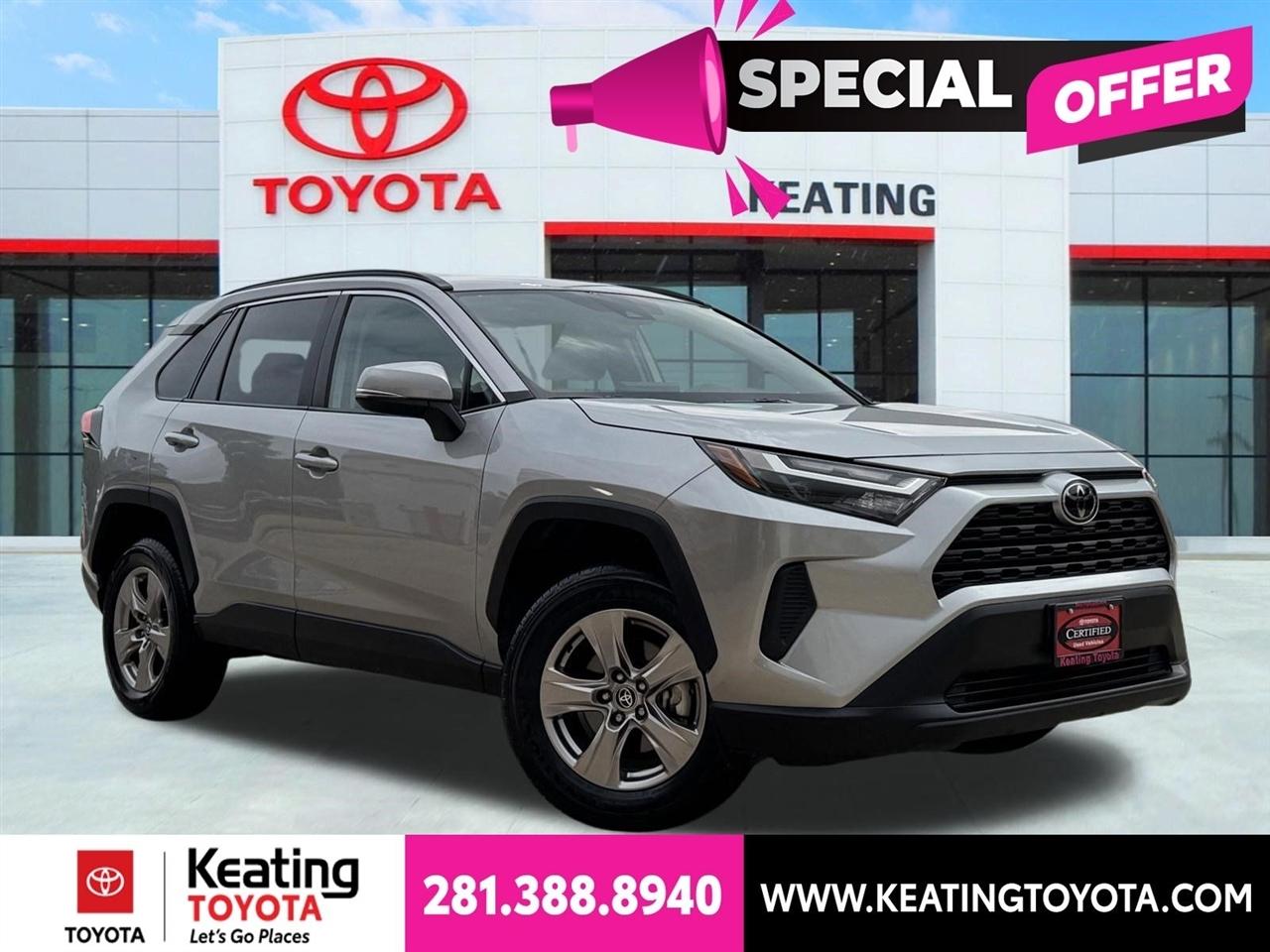 Toyota RAV4 XLE 2025