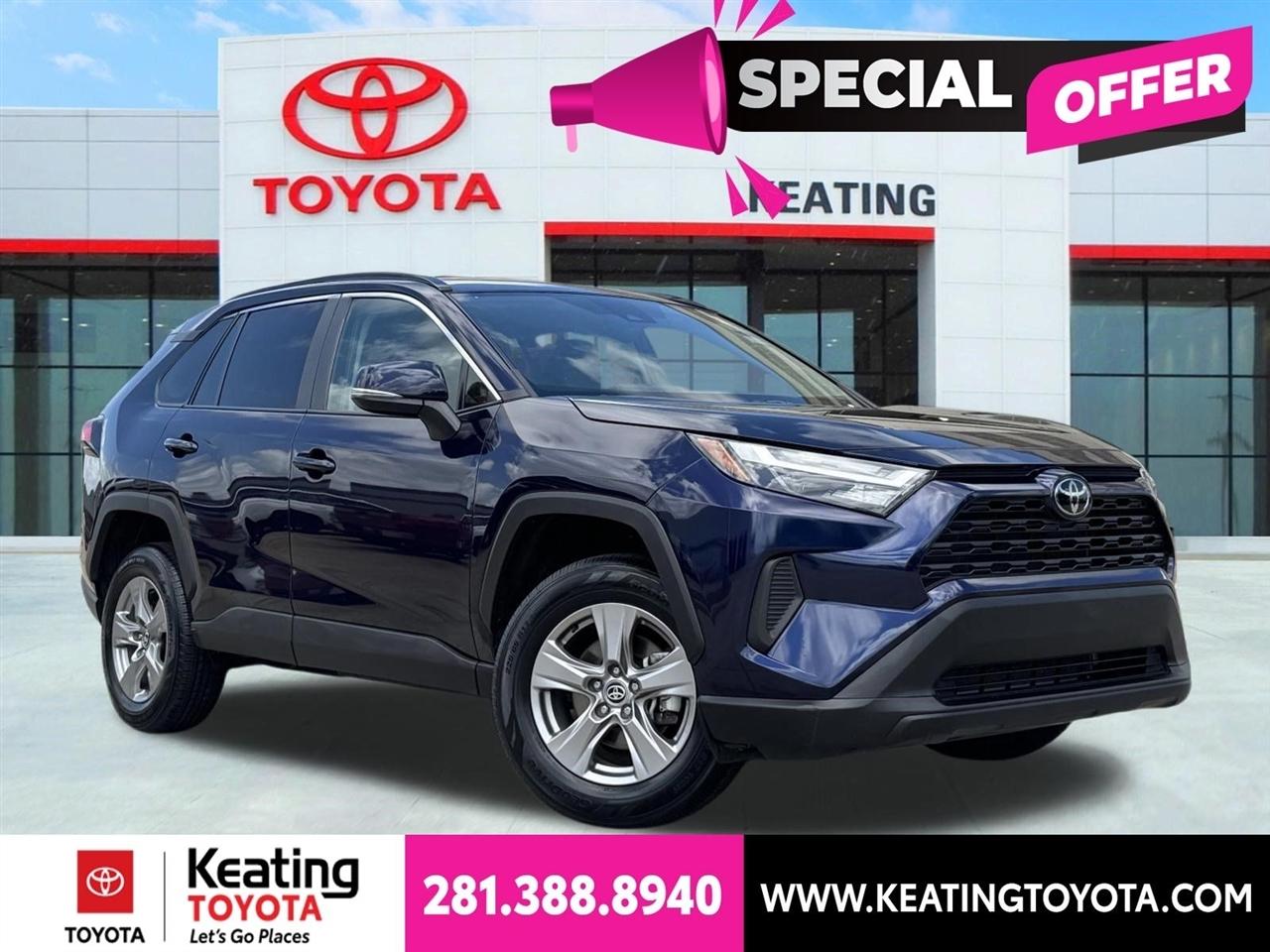 Toyota RAV4 XLE 2024