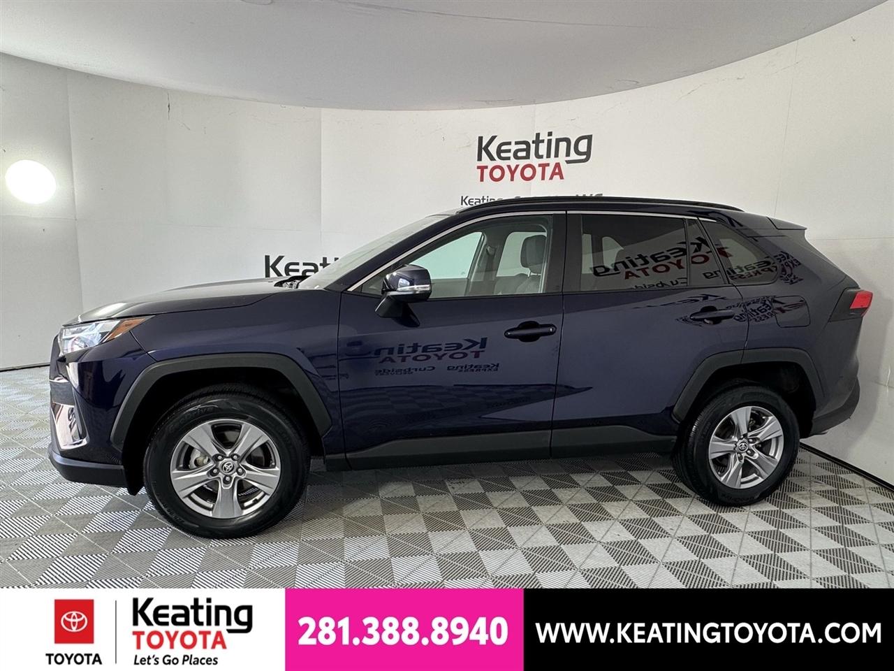 Toyota RAV4 XLE 2024