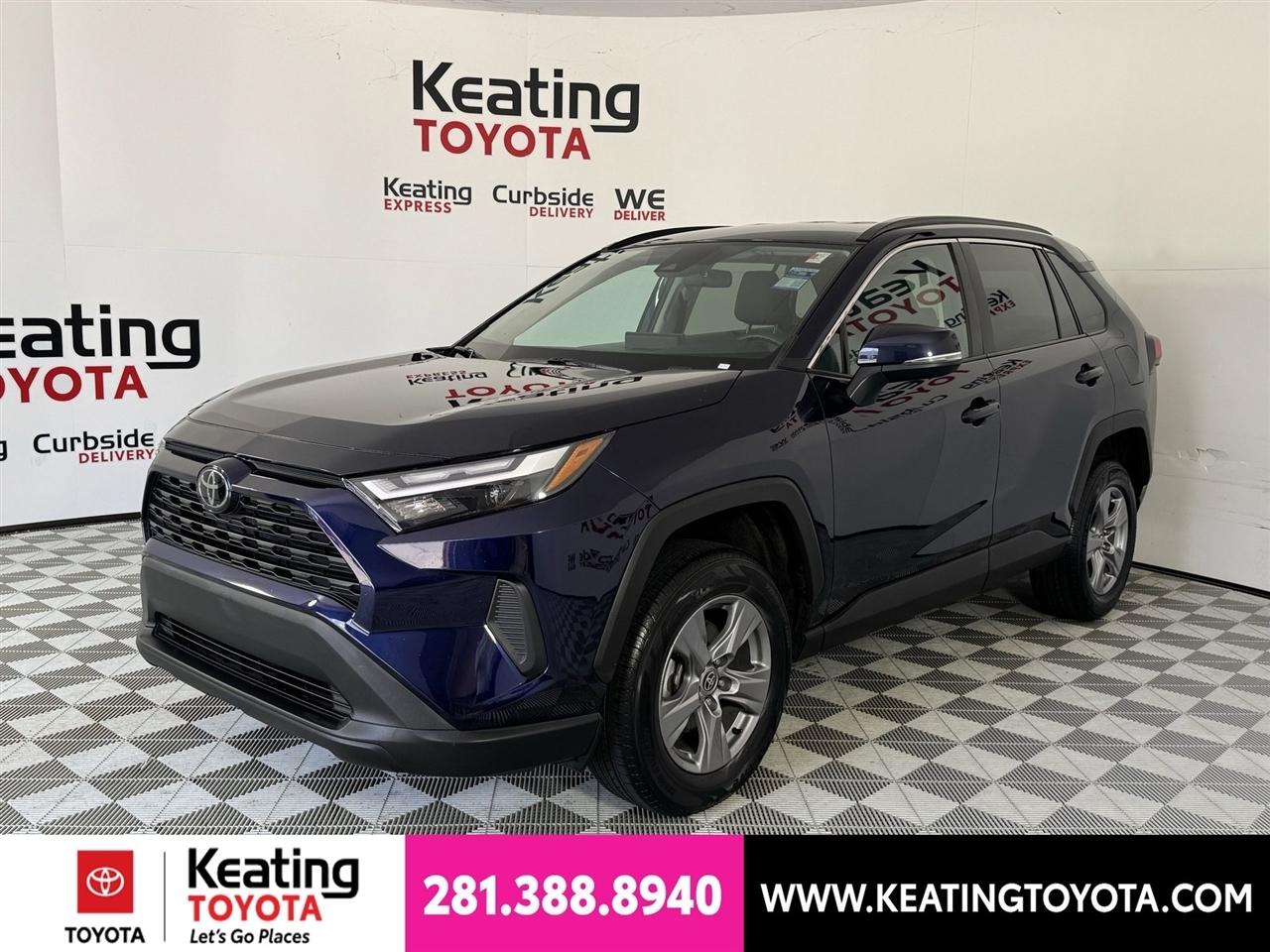 Toyota RAV4 XLE 2024