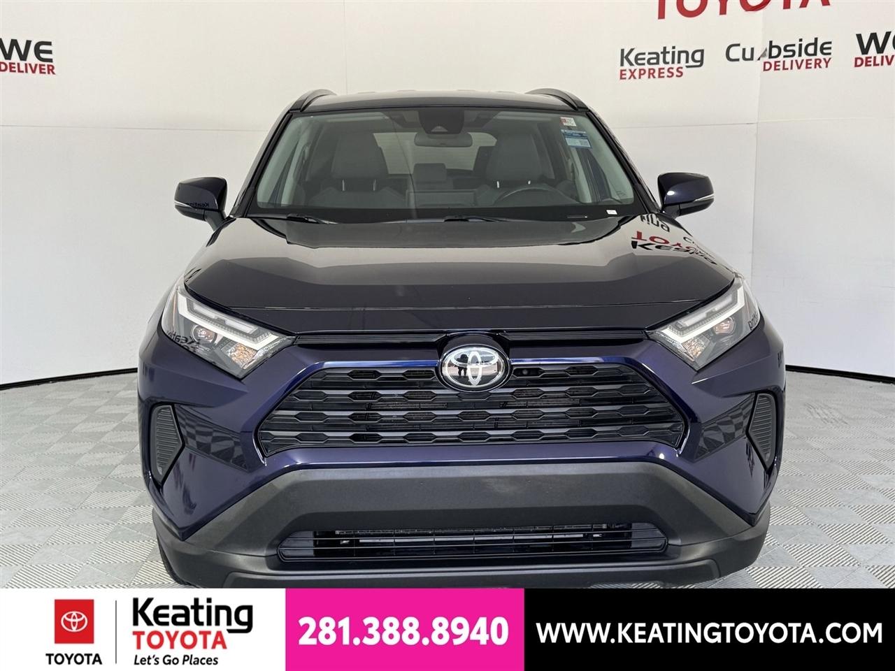 Toyota RAV4 XLE 2024