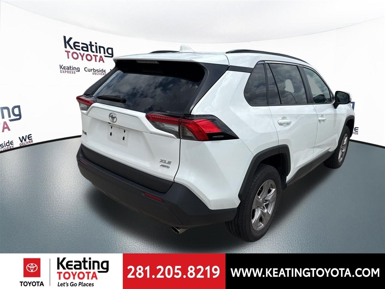 Toyota RAV4 XLE AWD 2025