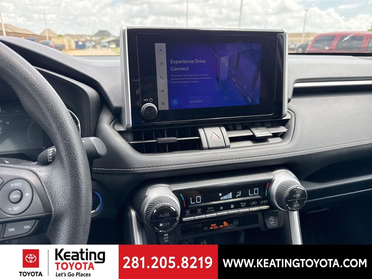 Toyota RAV4 XLE AWD 2025