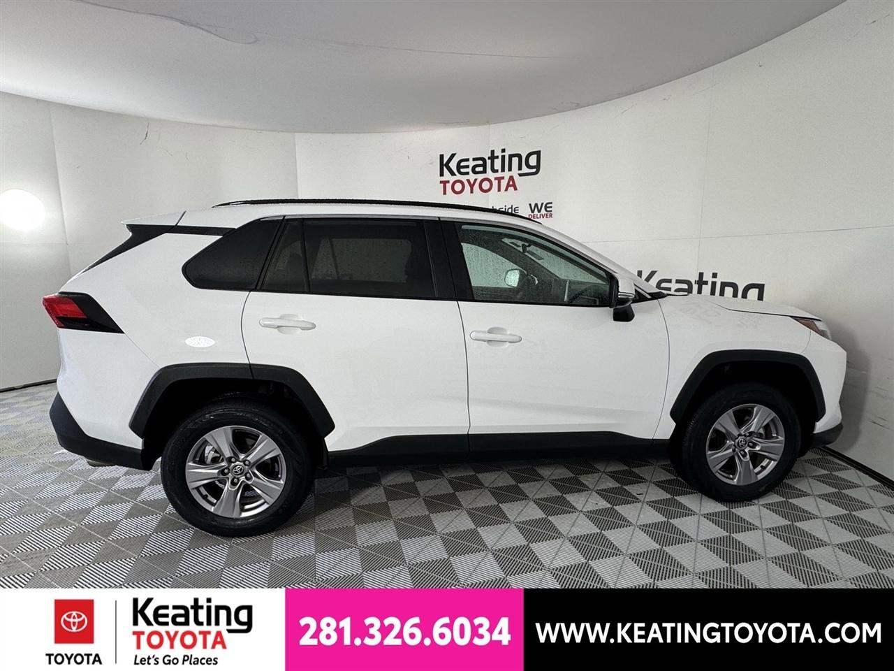 Toyota RAV4 XLE AWD 2025