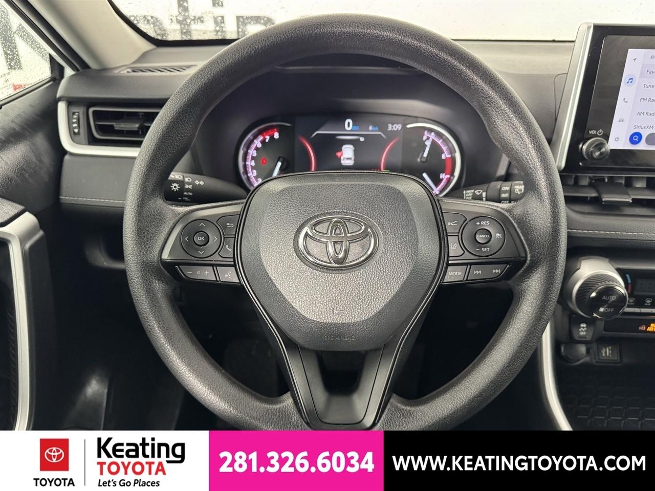 Toyota RAV4 XLE AWD 2025