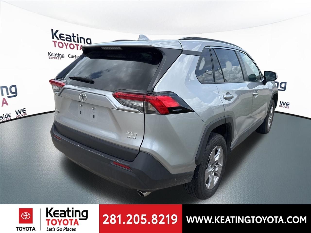 Toyota RAV4 XLE AWD 2025