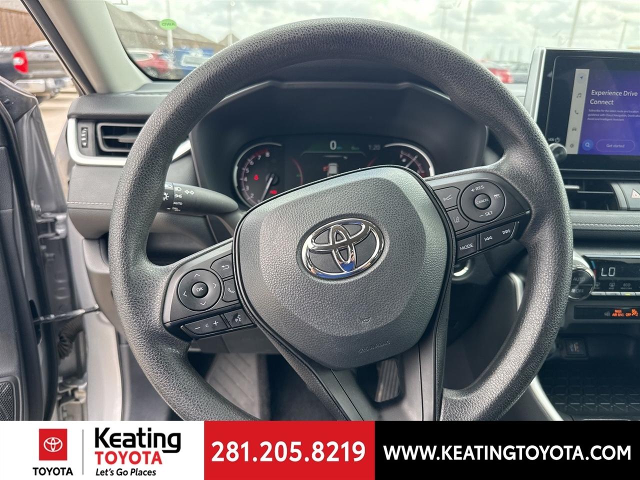 Toyota RAV4 XLE AWD 2025