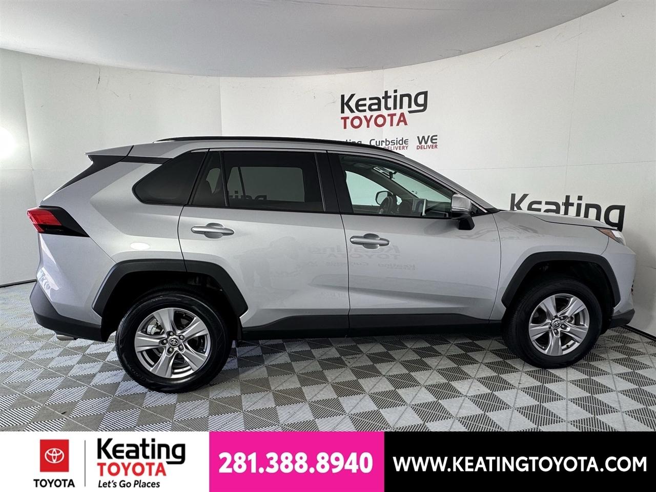 Toyota RAV4 XLE AWD 2025