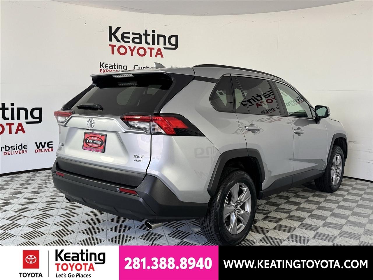 Toyota RAV4 XLE AWD 2025