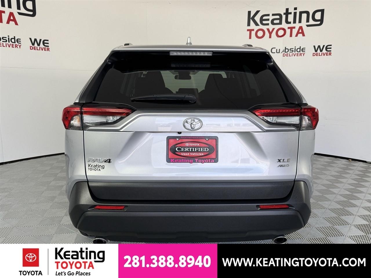 Toyota RAV4 XLE AWD 2025