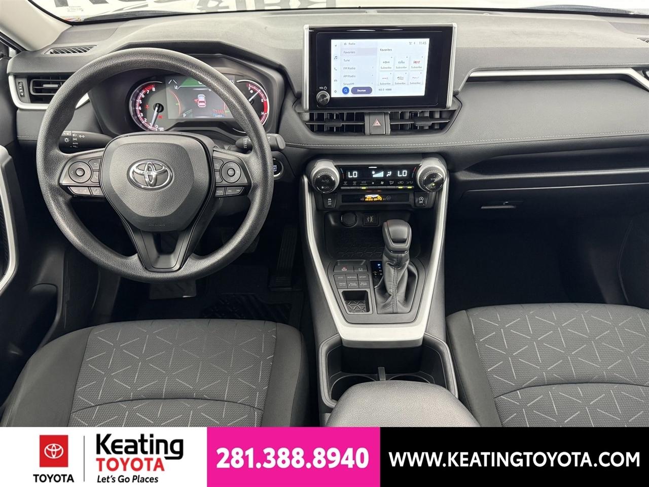 Toyota RAV4 XLE AWD 2025
