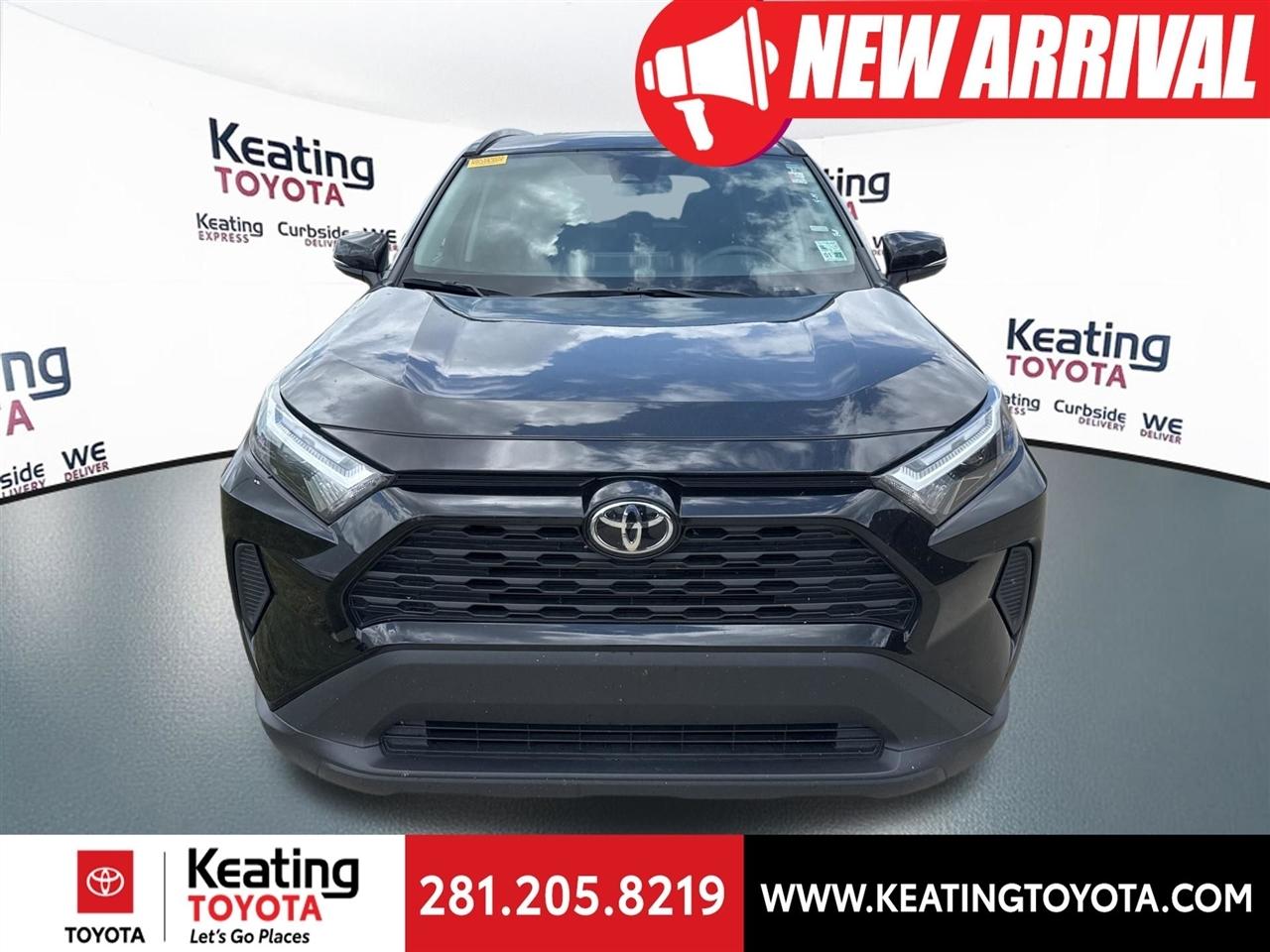 Toyota RAV4 XLE 2025