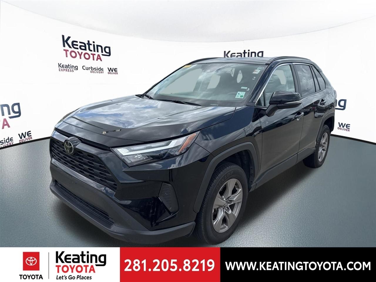 Toyota RAV4 XLE 2025