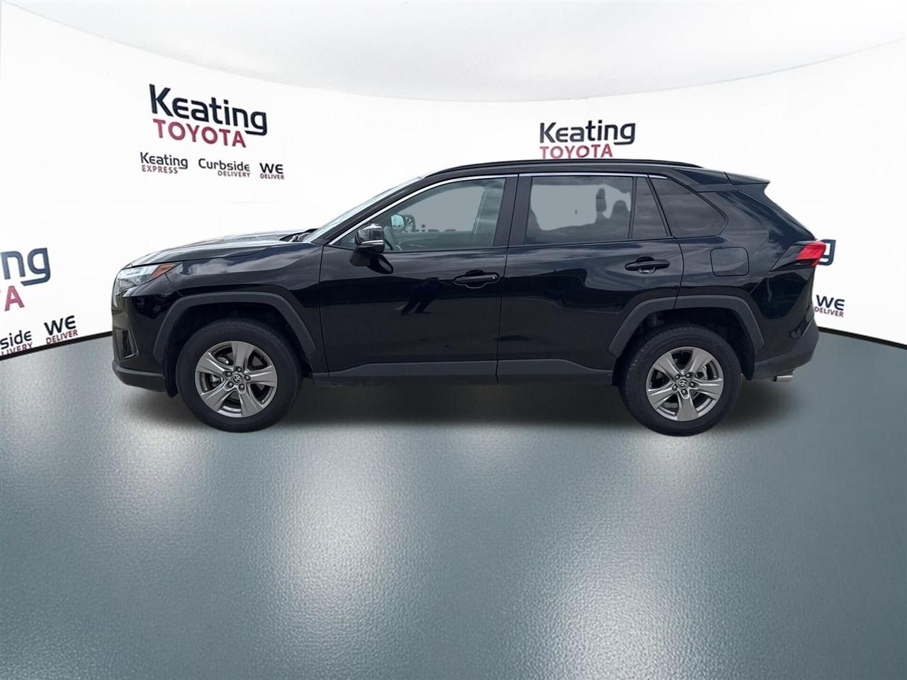 Toyota RAV4 XLE 2025