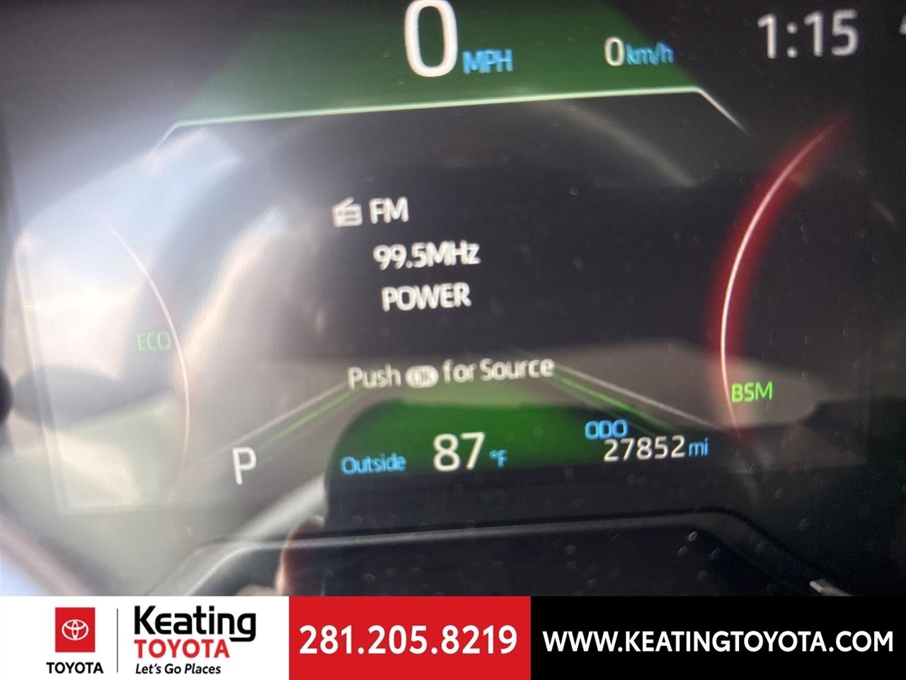 Toyota RAV4 XLE 2025