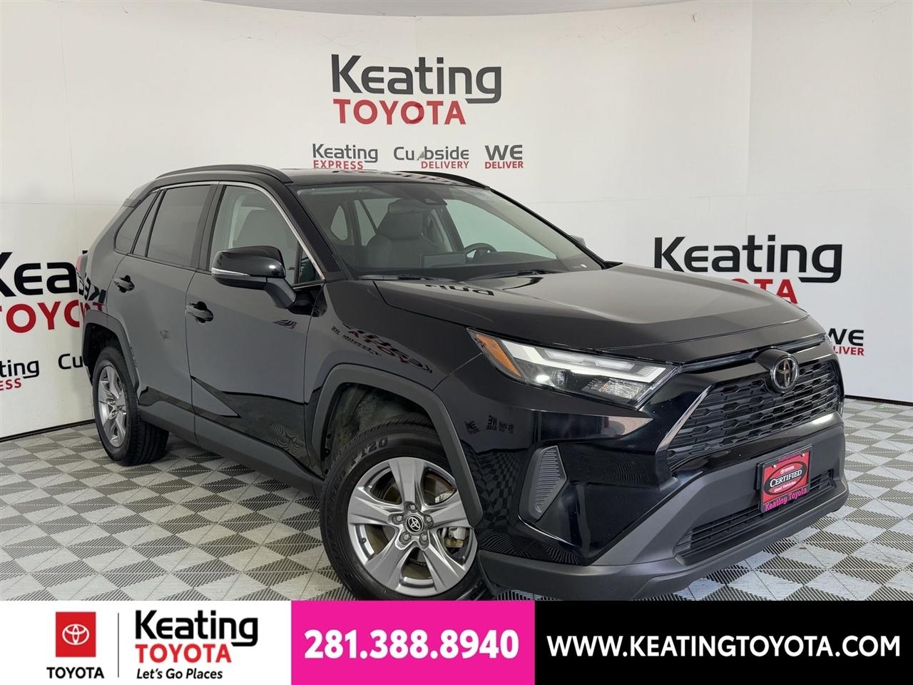 Toyota RAV4 XLE 2025