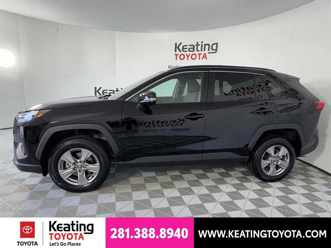 Toyota RAV4 XLE 2025