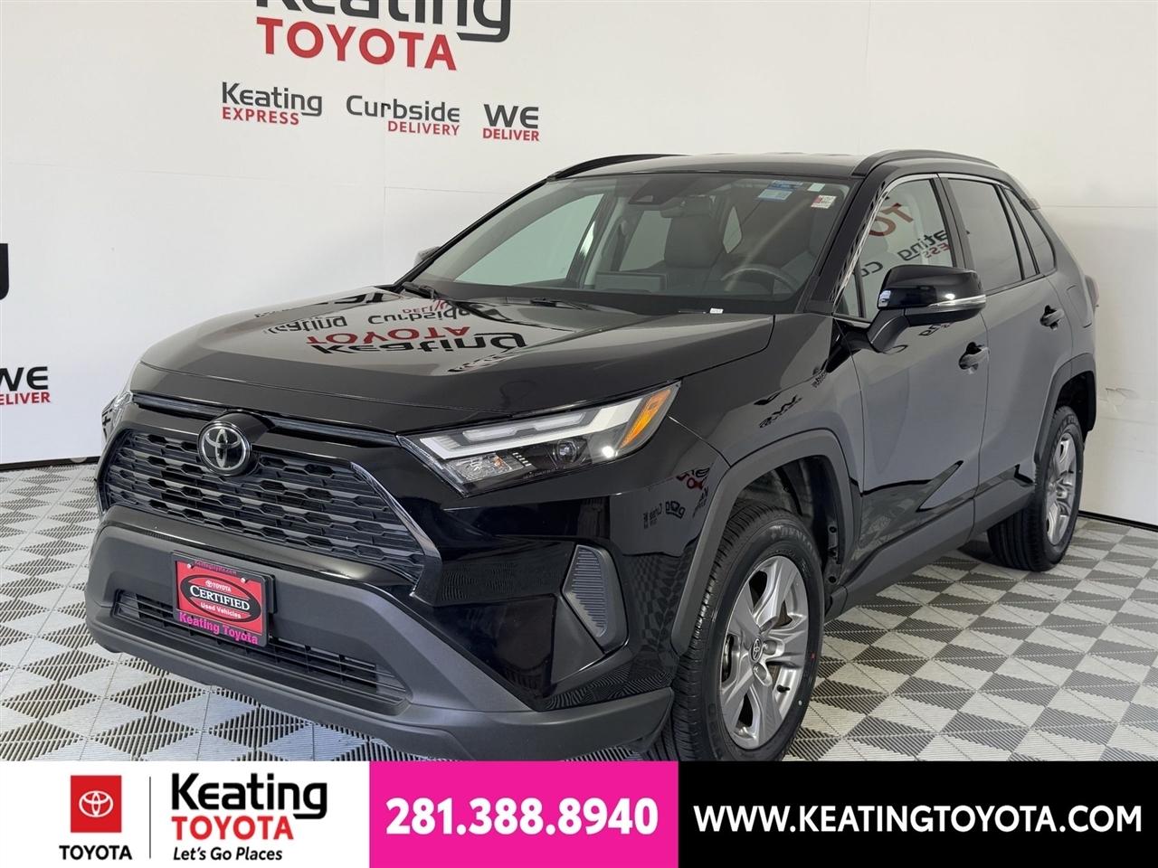 Toyota RAV4 XLE 2025