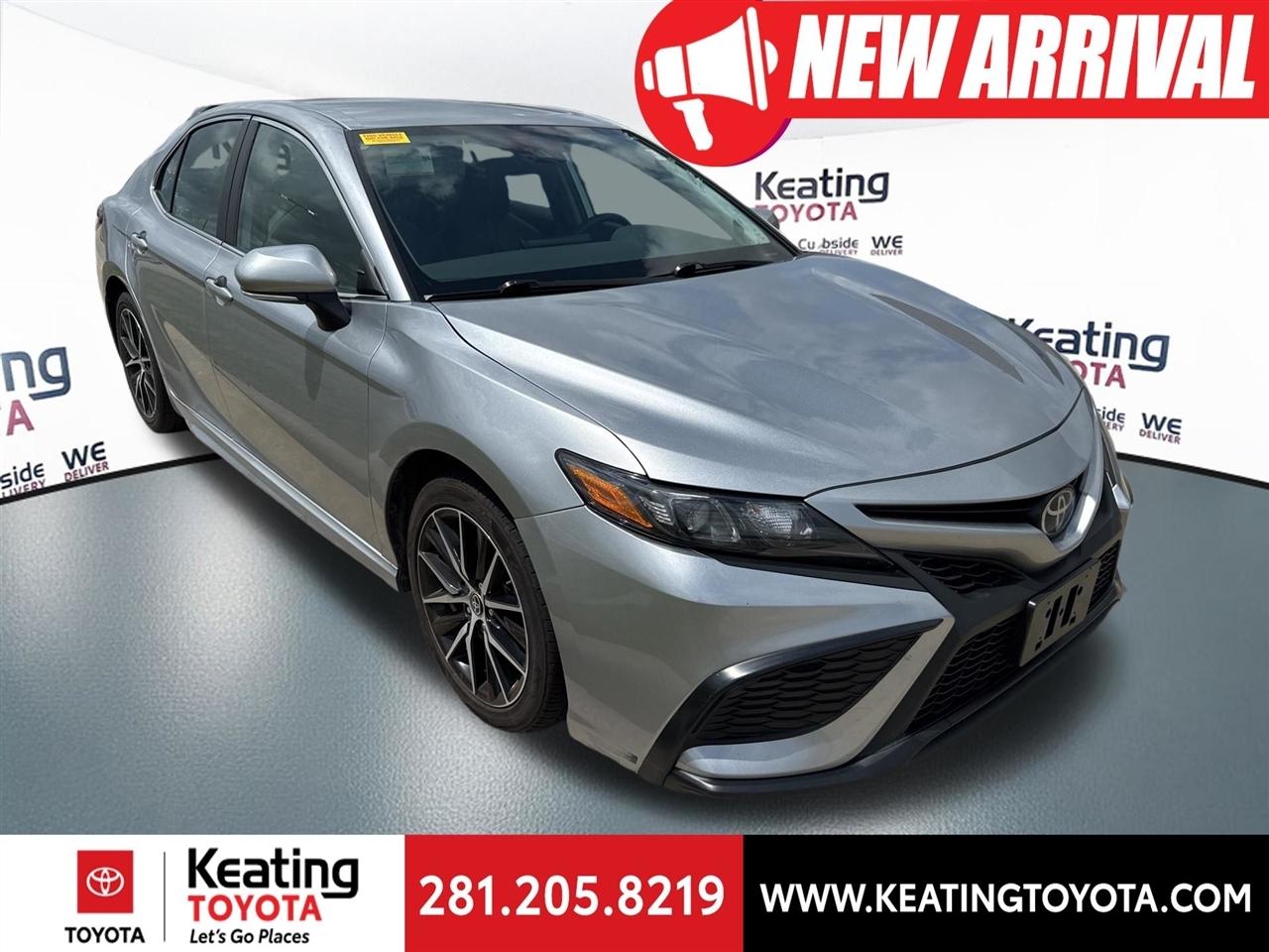 Toyota Camry SE 2024