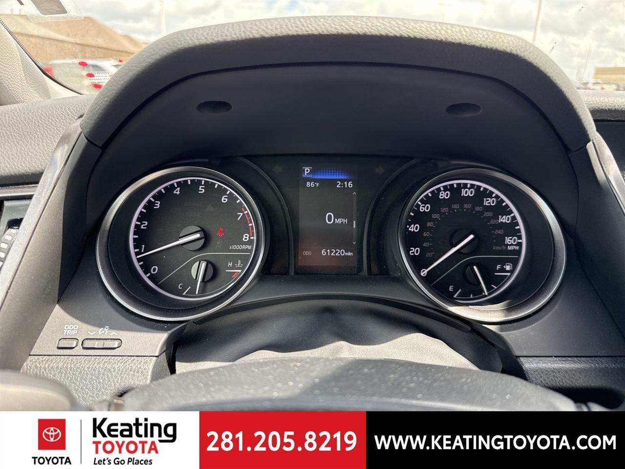 Toyota Camry SE 2024