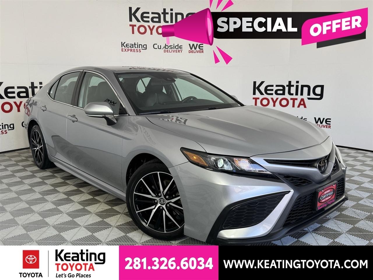 Toyota Camry SE 2024