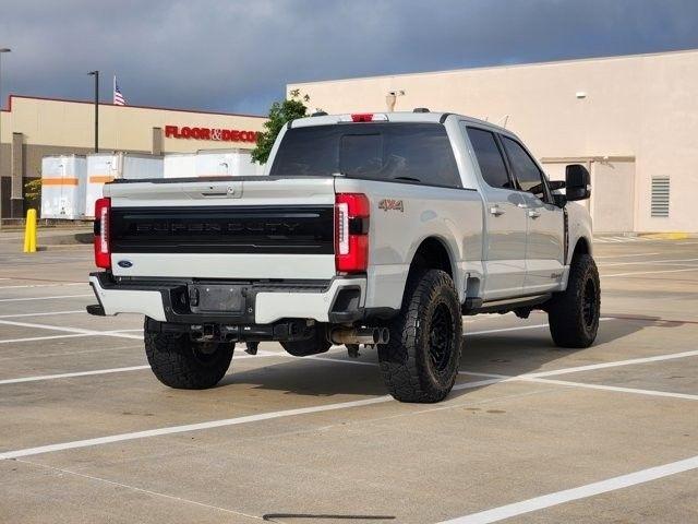 Ford F-250 SD Platinum Crew Cab 4WD 2025