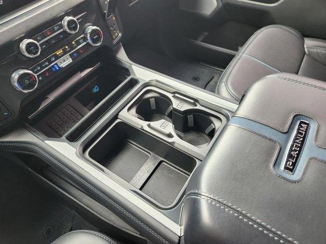 Ford F-250 SD Platinum Crew Cab 4WD 2025