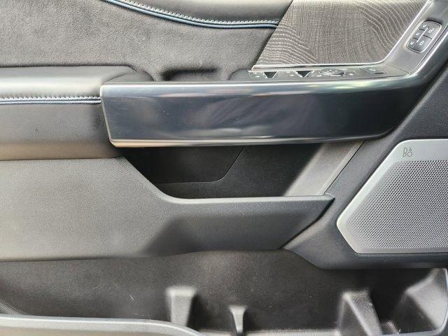 Ford F-250 SD Platinum Crew Cab 4WD 2025