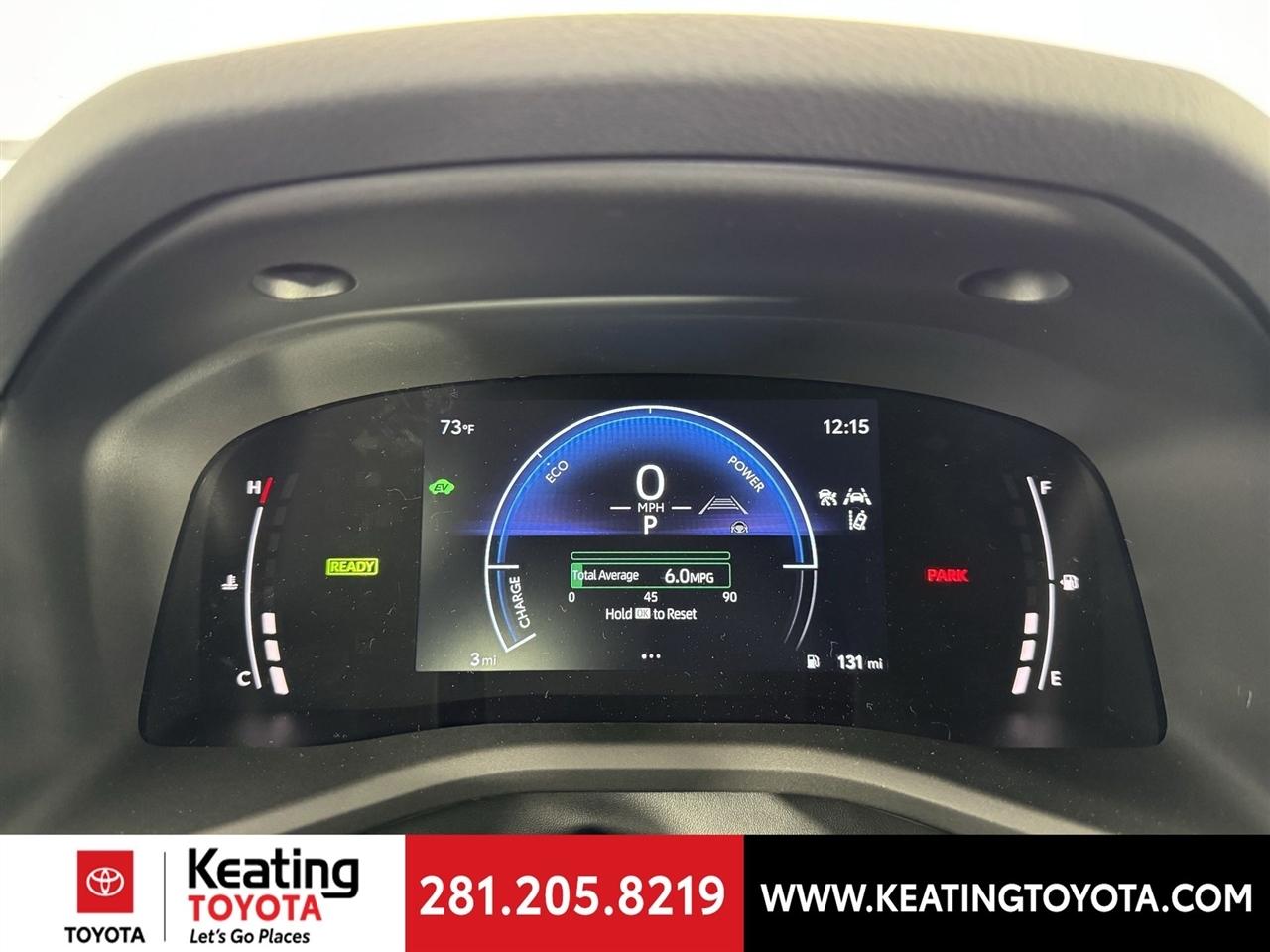 Toyota Camry Hybrid XLE 2026