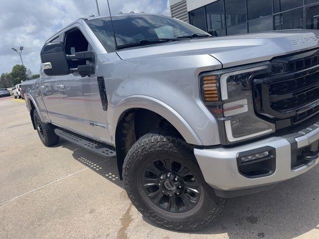 Ford F-250 SD Lariat Crew Cab 4WD 2022