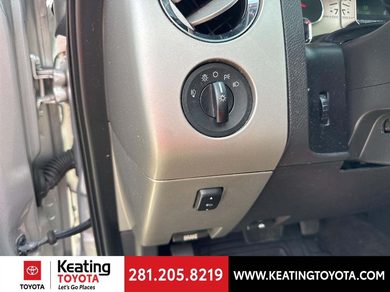 Ford Expedition Limited 2WD 2014