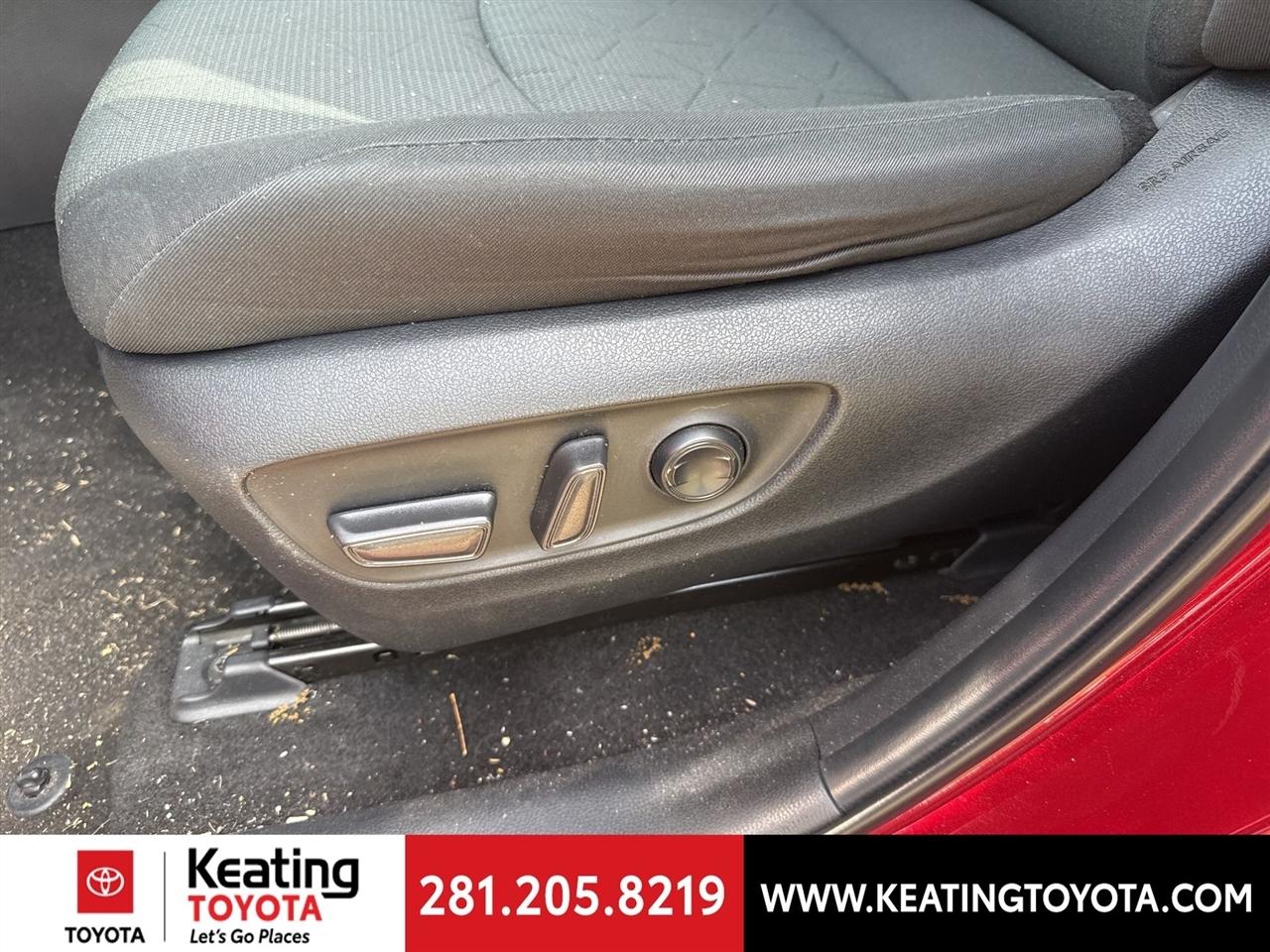 Toyota RAV4 XLE 2023