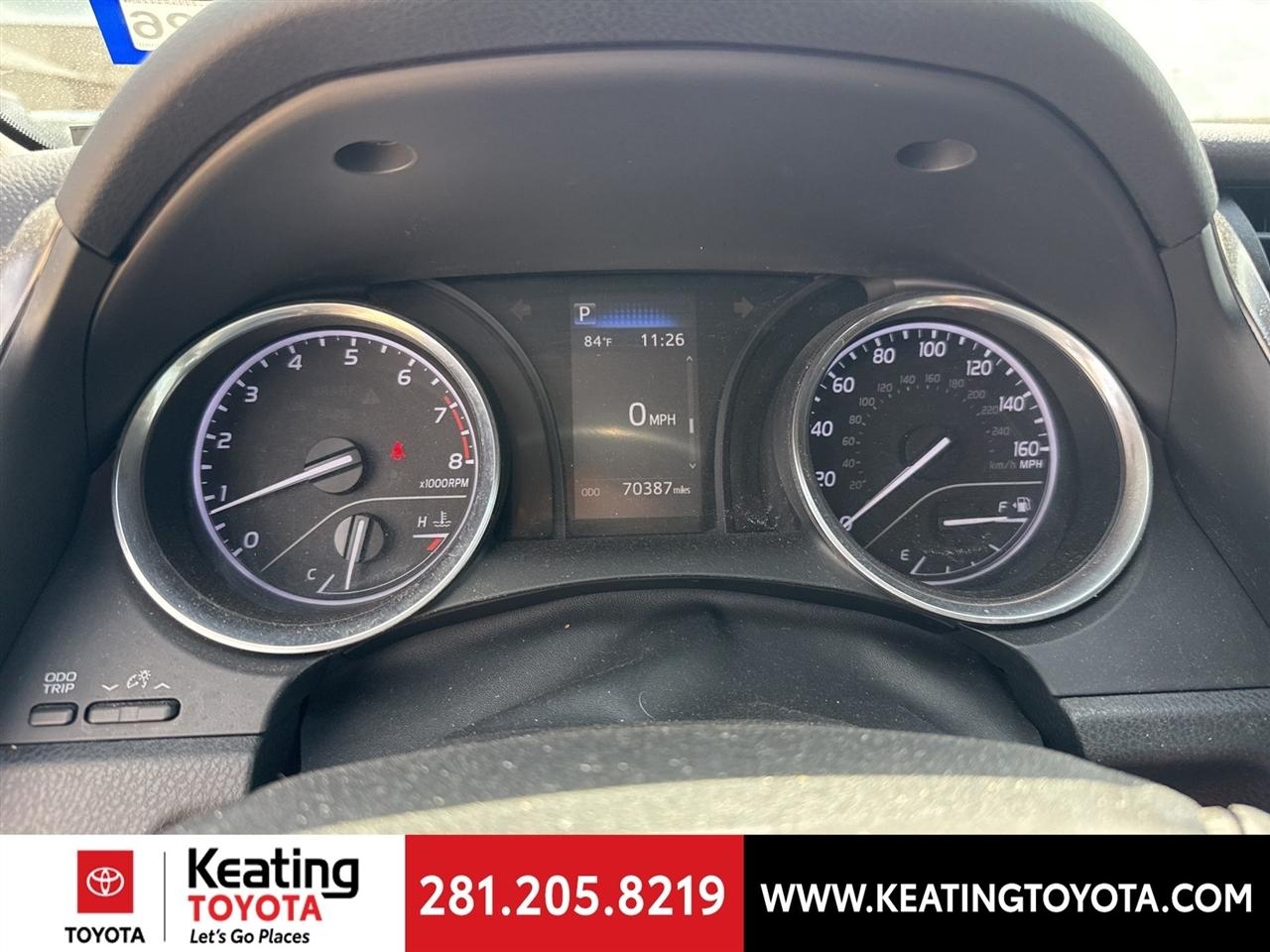 Toyota Camry SE 2019