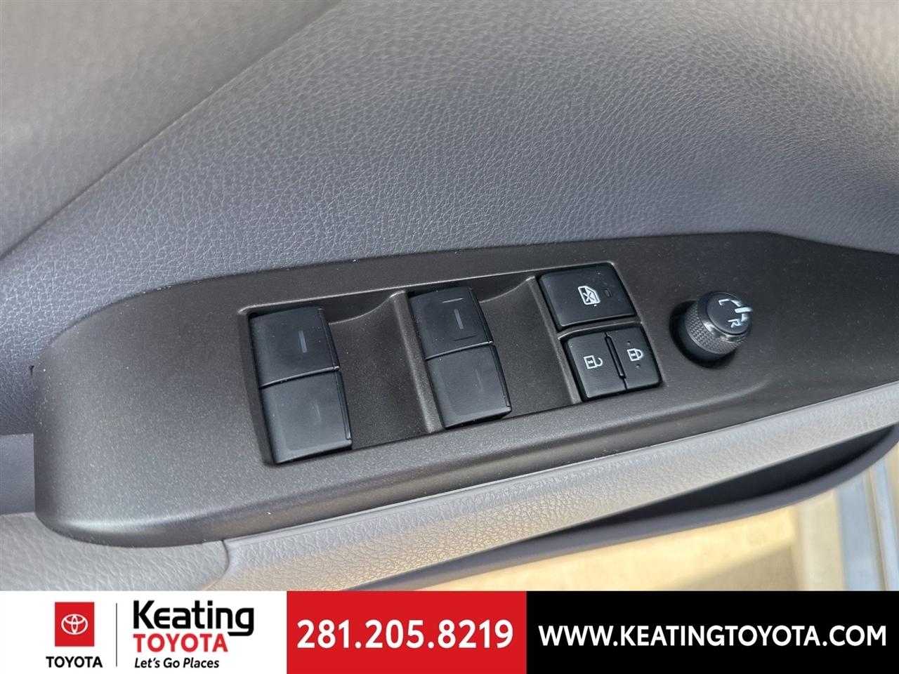 Toyota Camry LE 2023