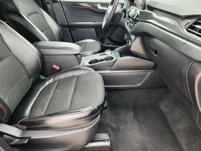 Ford Escape ST-Line Hybrid 2024