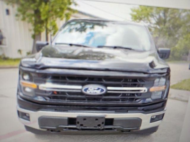 Ford F-150 XLT SuperCrew 4WD 2025