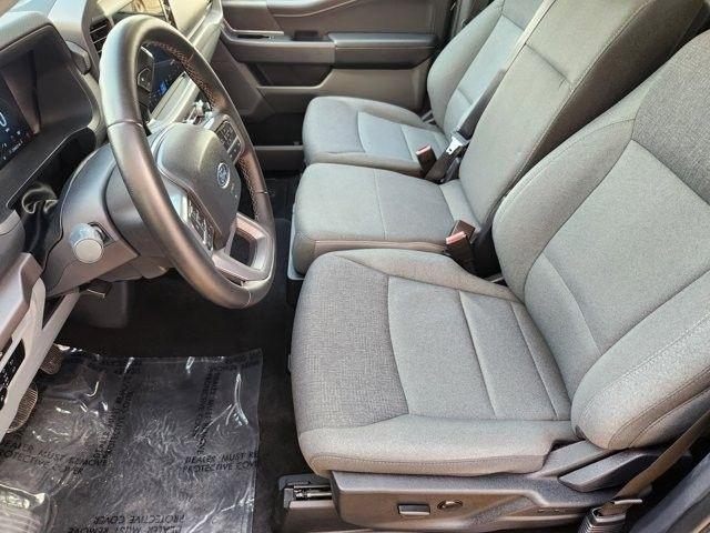 Ford F-150 XLT SuperCrew 4WD 2025